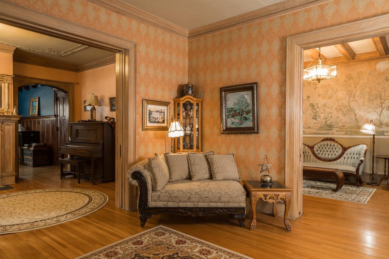 Ringling House Bed & Breakfast Baraboo Buitenkant foto