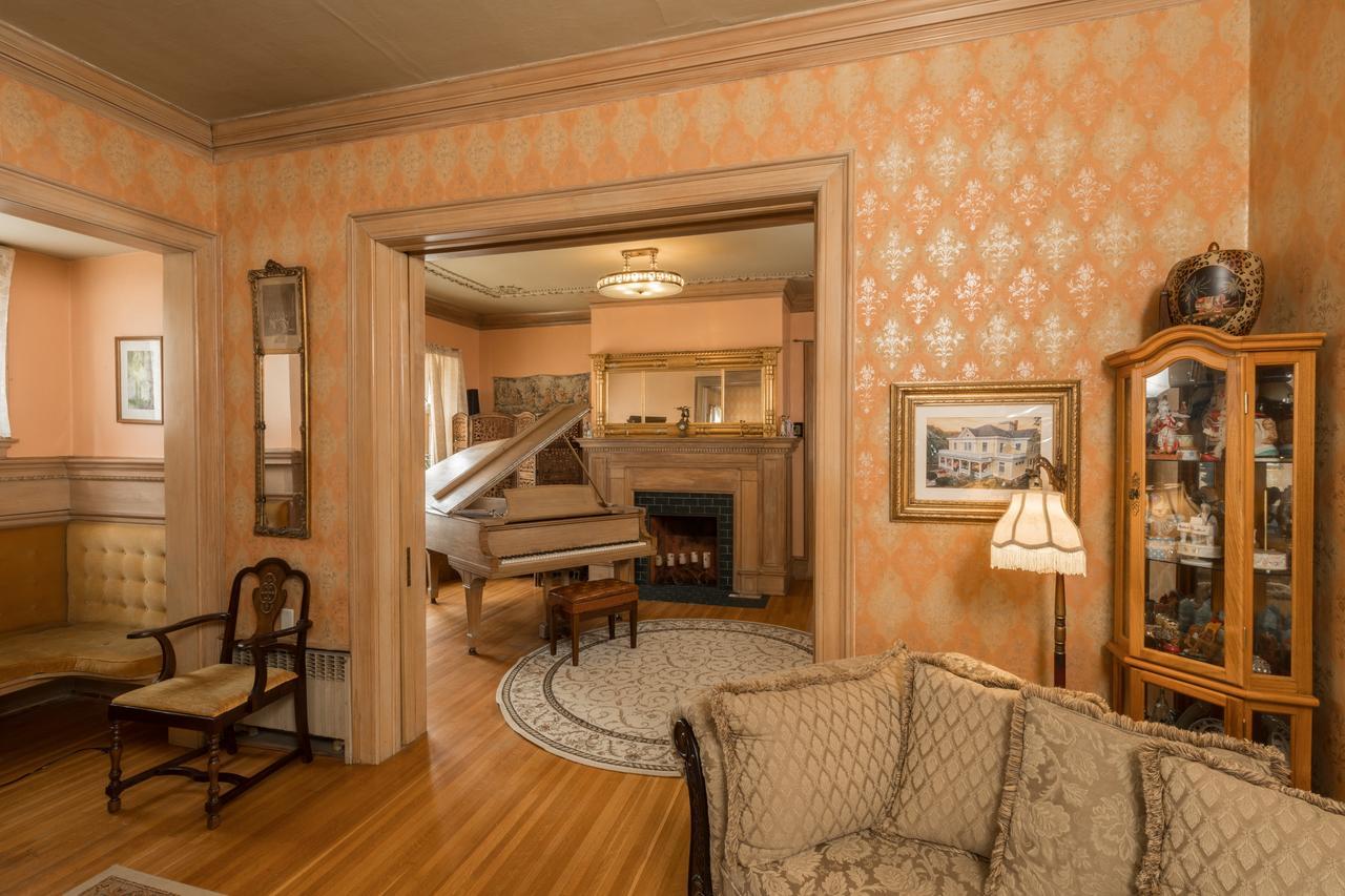 Ringling House Bed & Breakfast Baraboo Buitenkant foto