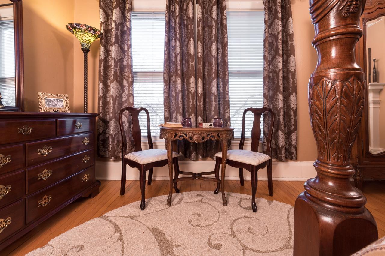 Ringling House Bed & Breakfast Baraboo Buitenkant foto