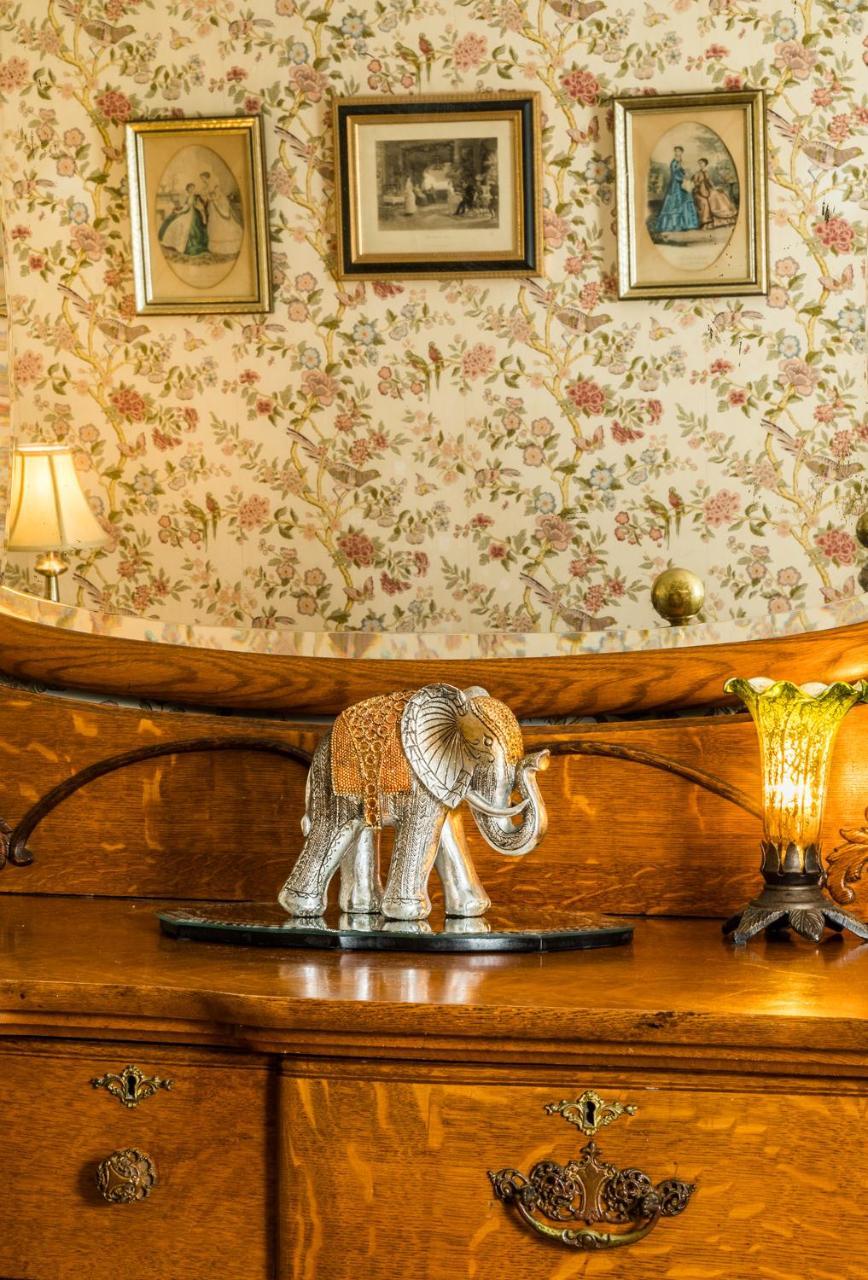 Ringling House Bed & Breakfast Baraboo Buitenkant foto