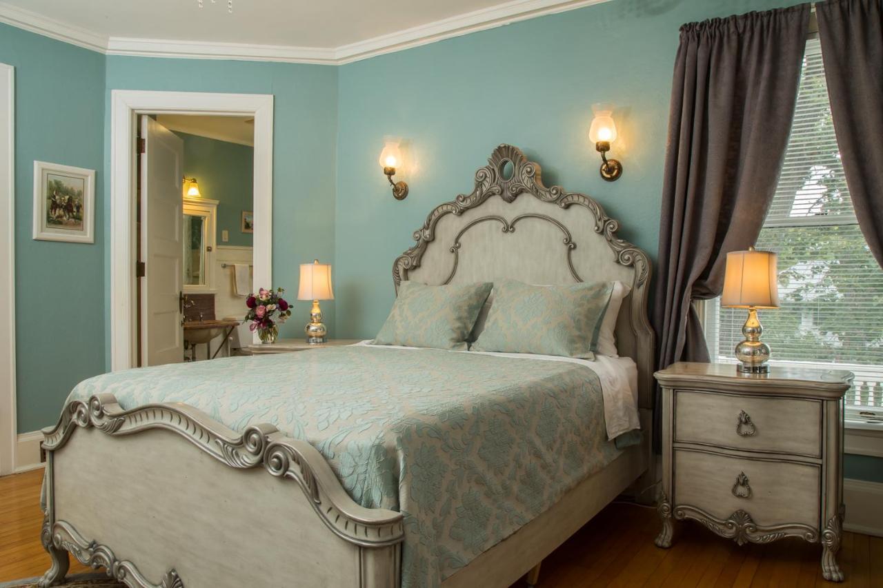 Ringling House Bed & Breakfast Baraboo Buitenkant foto